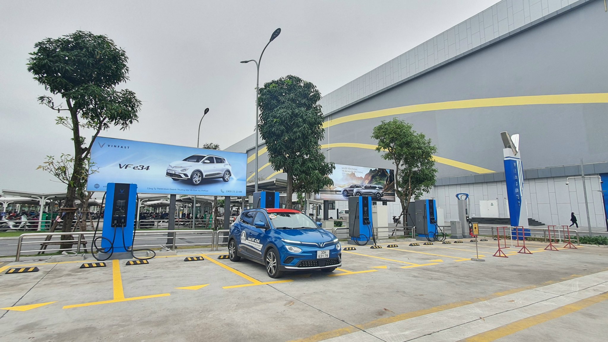 Hệ thống trạm sạc ô tô điện VinFast